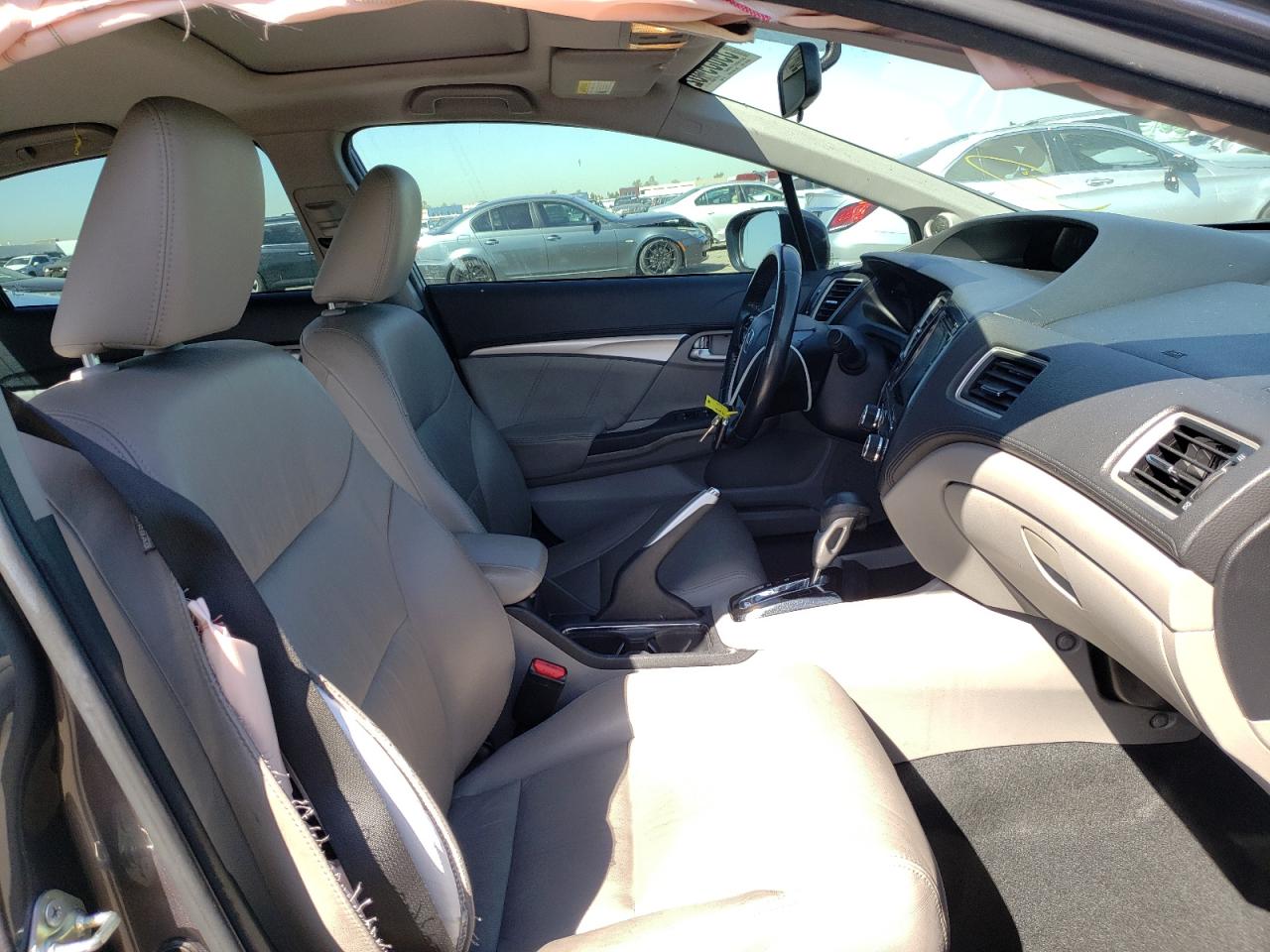 Photo 5 from auction – 2014 HONDA CIVIC EXL with VIN 19XFB2F90EE256062