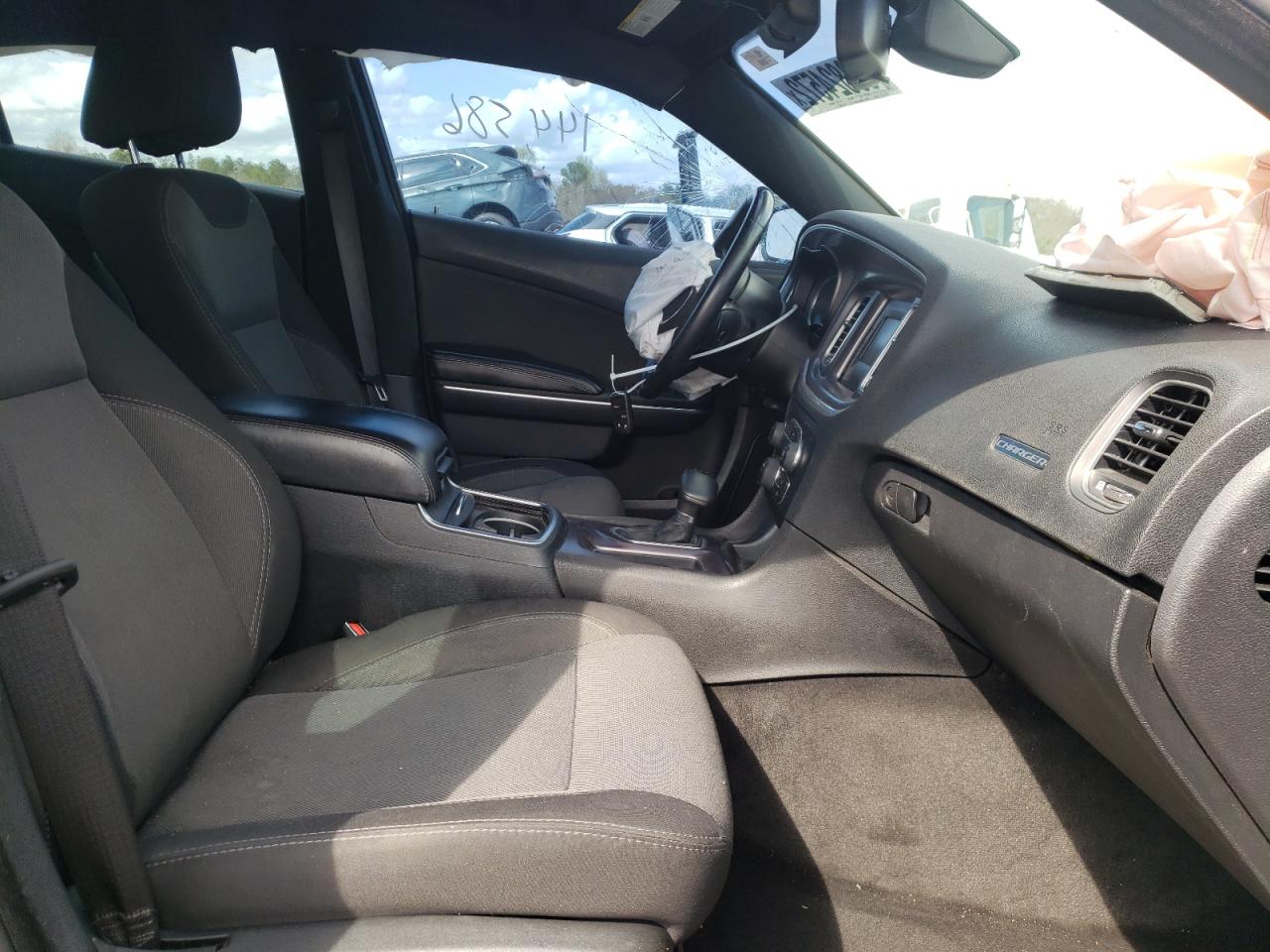 Photo 5 from auction – 2015 DODGE CHARGER SE with VIN 2C3CDXBGXFH901986