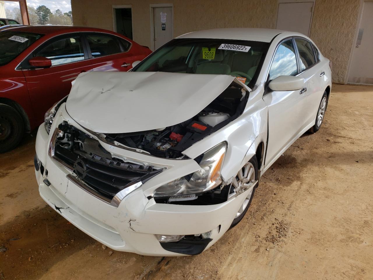 Photo 2 from auction – 2015 NISSAN ALTIMA 2.5 with VIN 1N4AL3AP1FC469085