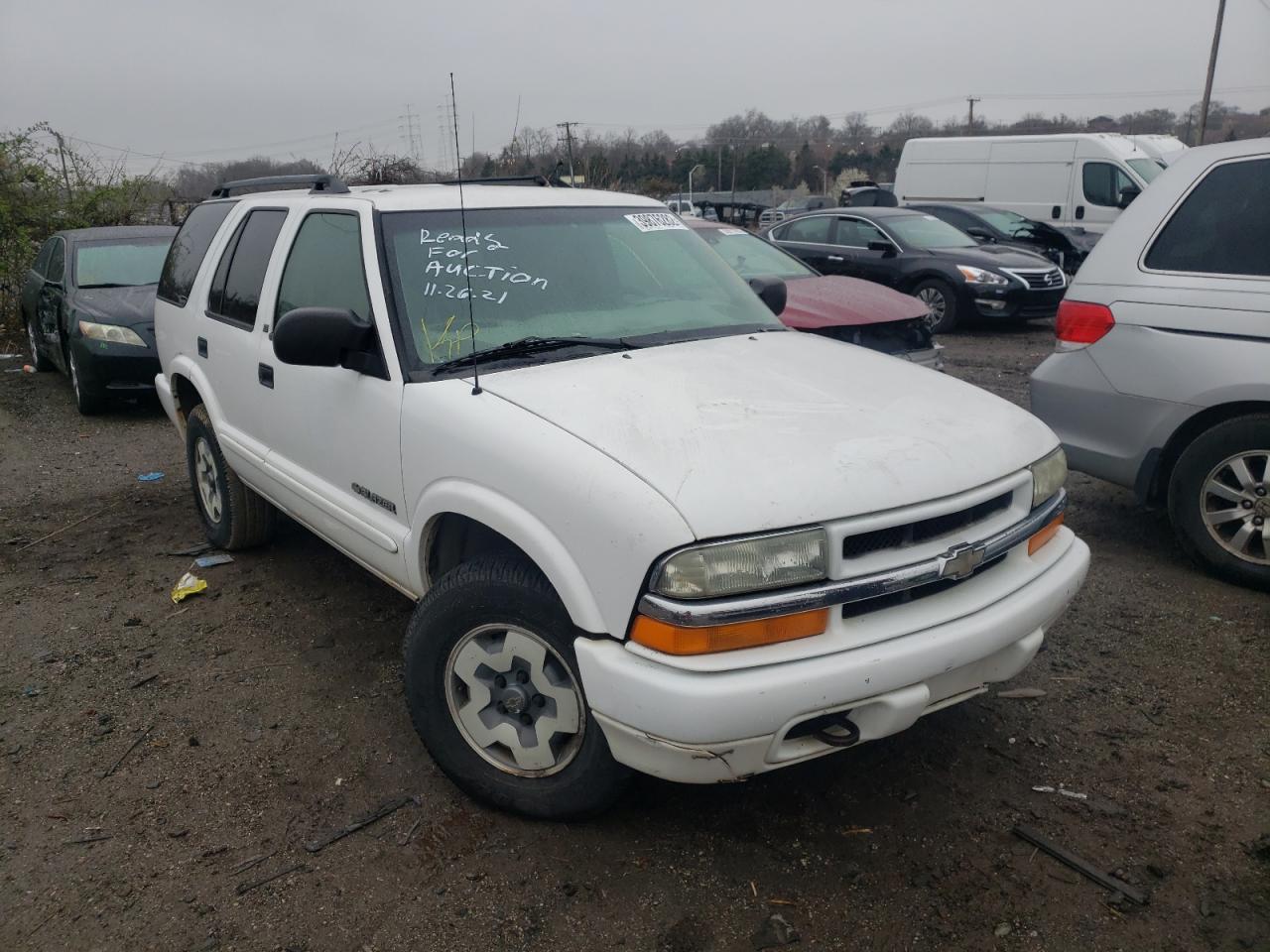 Photo 1 from auction – 2002 CHEVROLET BLAZER with VIN 1GNDT13W42K180693