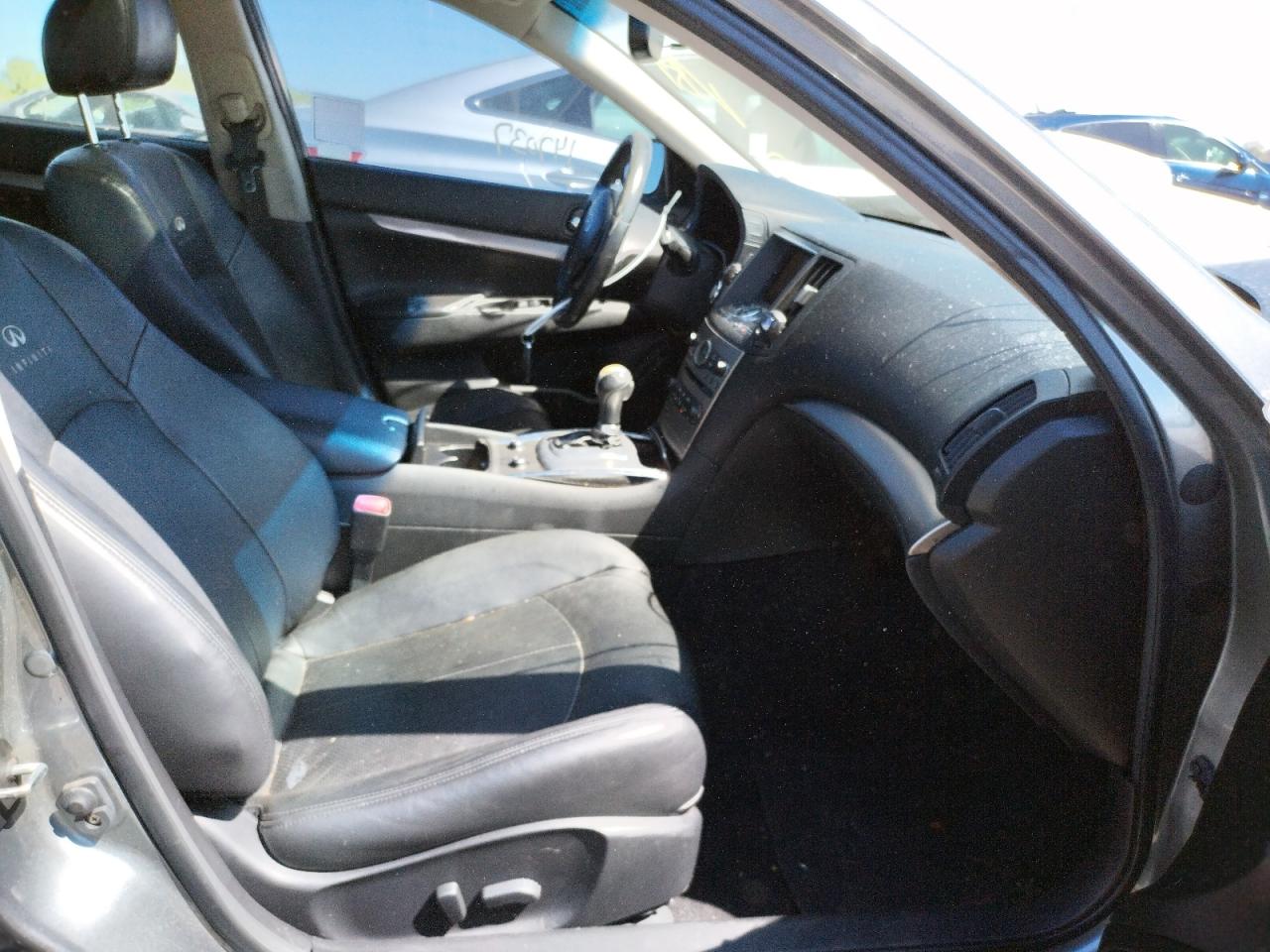 Photo 5 from auction – 2011 INFINITI G37 BASE with VIN JN1CV6APXBM502929