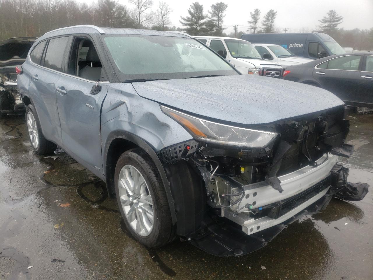 صورة رقم 1 من المزاد - 2021 TOYOTA HIGHLANDER مع VIN 5TDXBRCH6MS037698