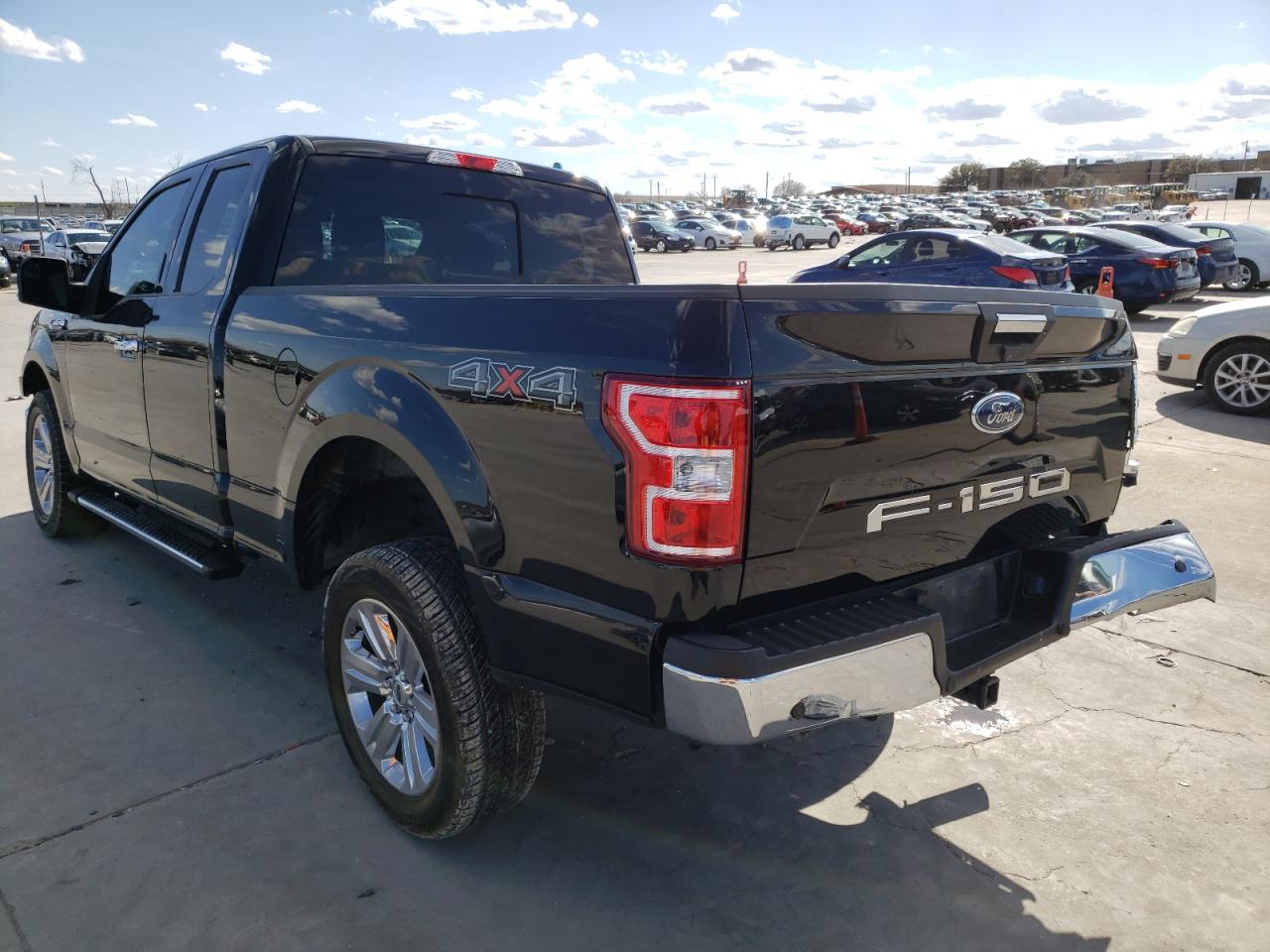 Photo 3 from auction – 2018 FORD F150 SUPER with VIN 1FTFX1E50JFB26440