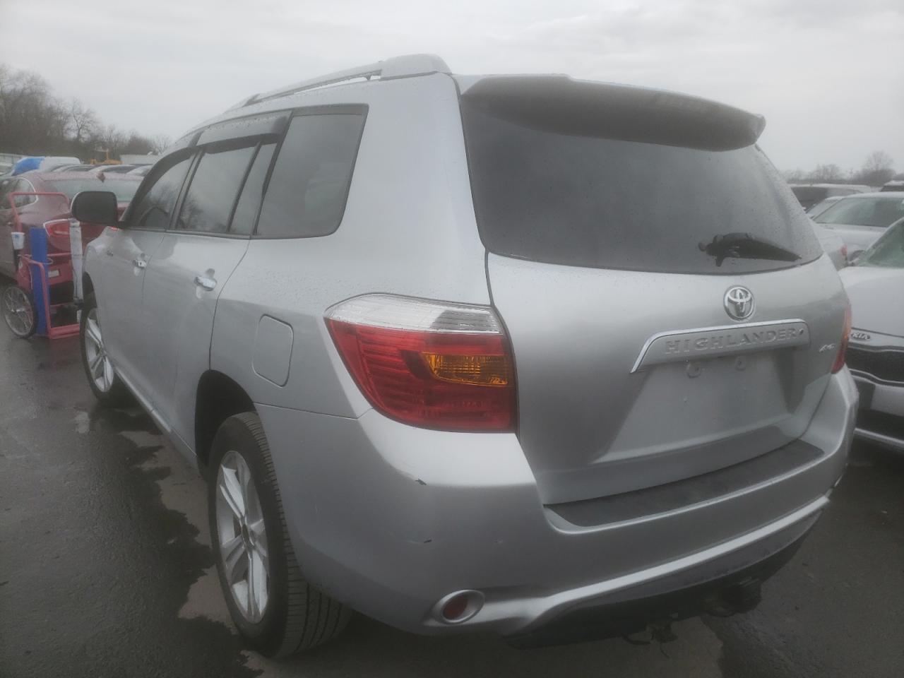 Photo 3 from auction – 2010 TOYOTA HIGHLANDER with VIN 5TDDK3EH7AS028291