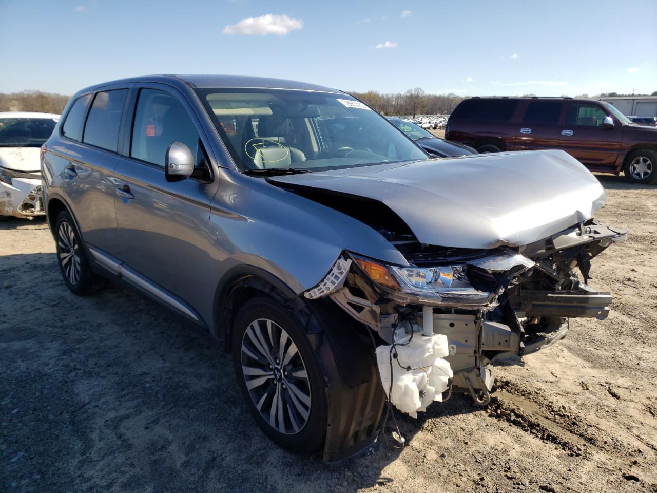 Photo 1 from auction – 2019 MITSUBISHI OUTLANDER with VIN JA4AD3A32KZ035294
