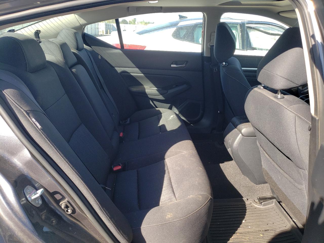 Photo 6 from auction – 2021 NISSAN ALTIMA SV with VIN 1N4BL4DV1MN415310