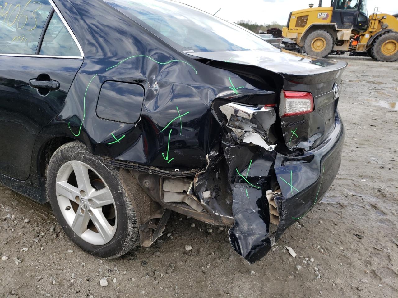 Photo 9 from auction – 2014 TOYOTA CAMRY SE with VIN 4T1BF1FK2EU865912