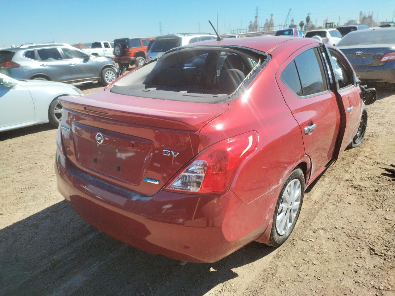 Photo 4 from auction – 2014 NISSAN VERSA S with VIN 3N1CN7AP8EK447942