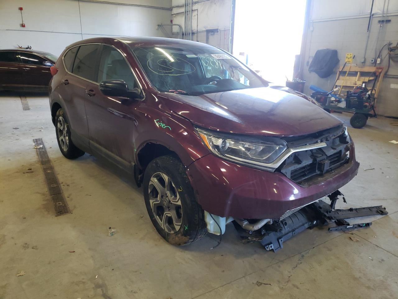 HONDA CR-V EX 2017 with VIN 2HKRW2H55HH647462 - Photo from auction