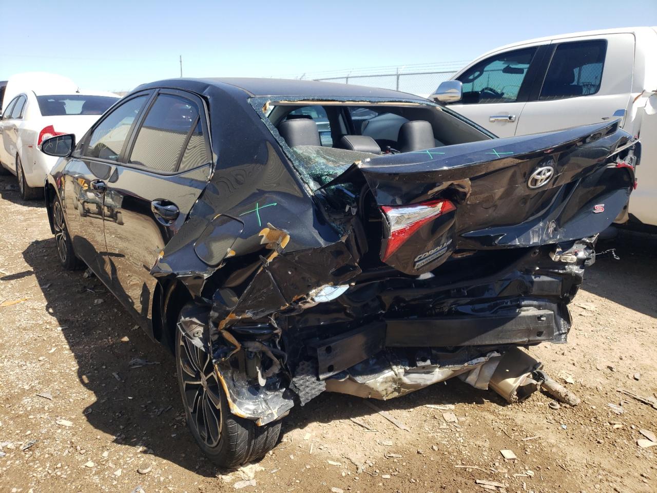 Photo 3 from auction – 2015 TOYOTA COROLLA L with VIN 5YFBURHE5FP206995