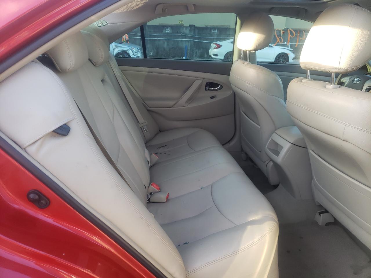 Photo 6 from auction – 2011 TOYOTA CAMRY BASE with VIN 4T1BF3EK2BU726436