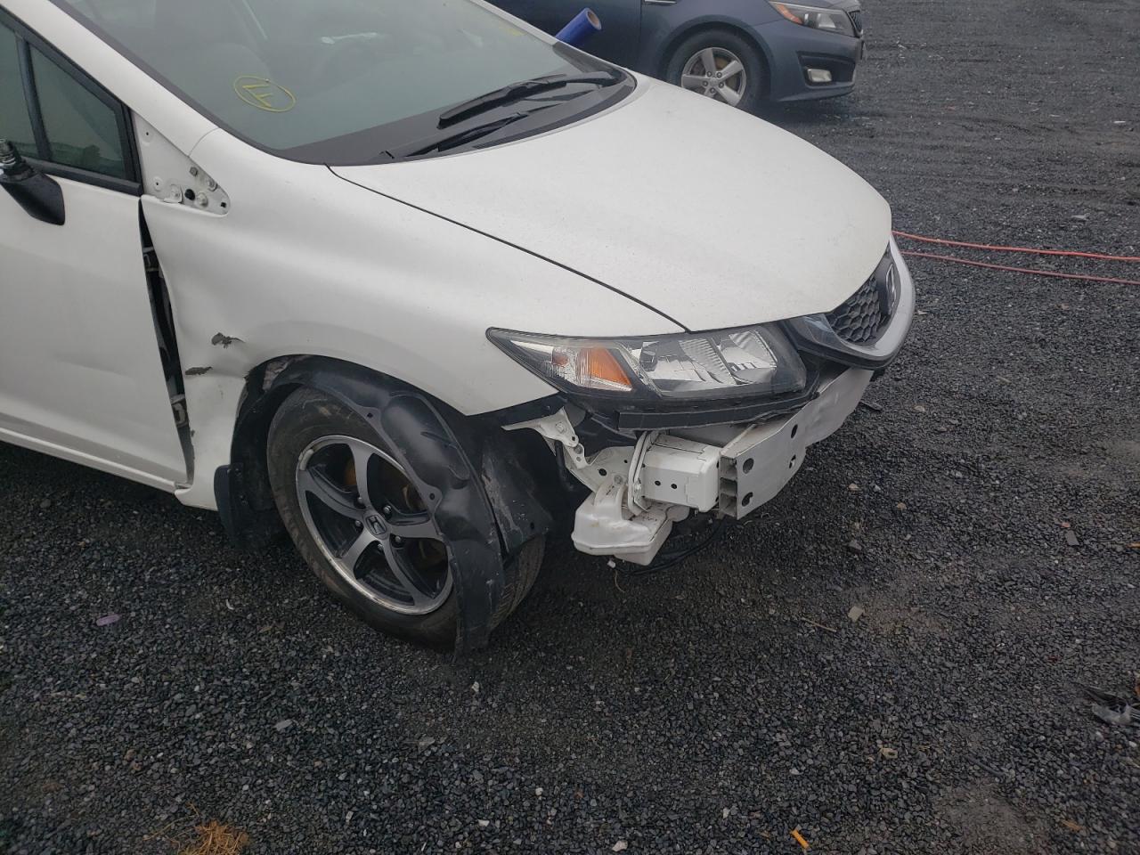 Photo 9 from auction – 2015 HONDA CIVIC SE with VIN 2HGFB2F73FH548486