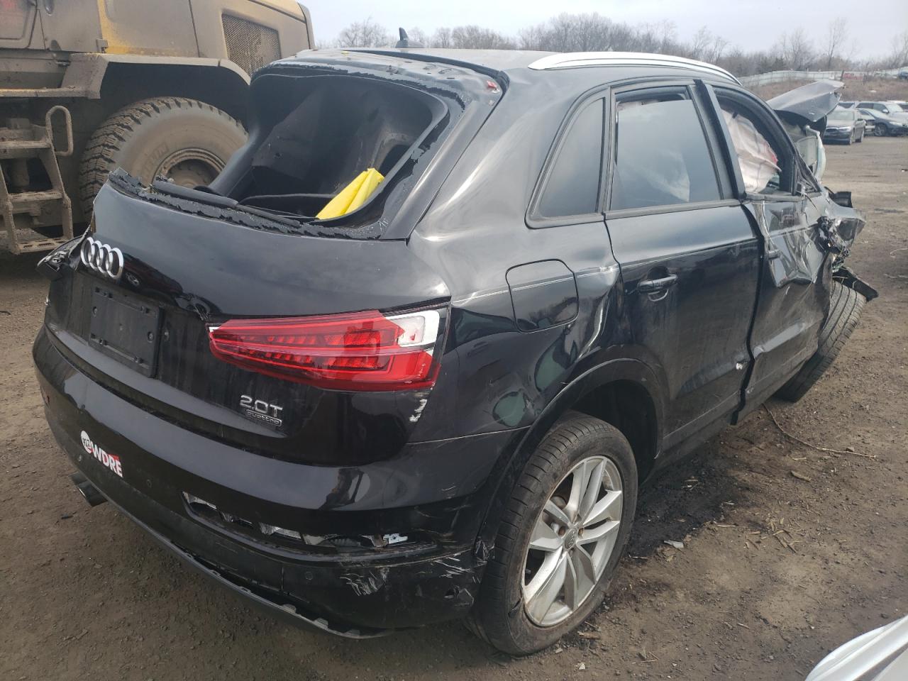 Photo 4 from auction – 2018 AUDI Q3 PREMIUM with VIN WA1ECCFS9JR004787