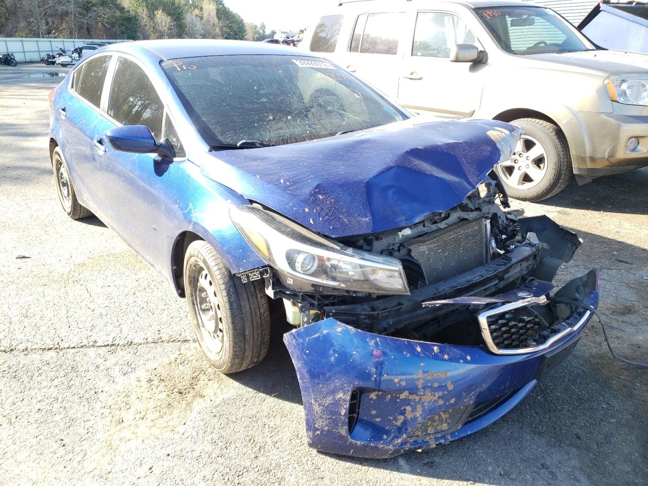 KIA FORTE LX 2017 with VIN 3KPFK4A77HE150553 - Photo from auction
