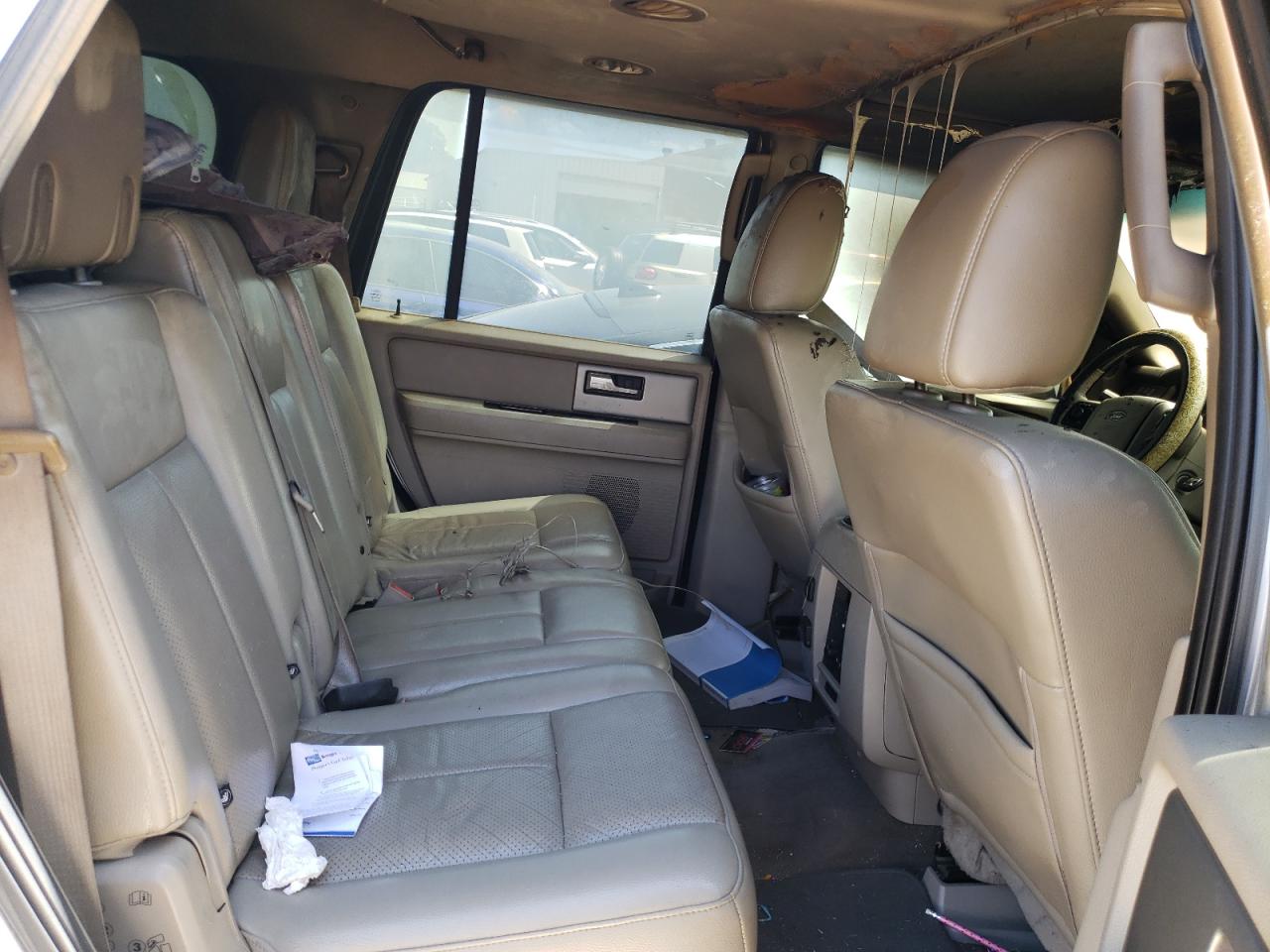 Photo 6 from auction – 2013 FORD EXPEDITION with VIN 1FMJU1K54DEF32850