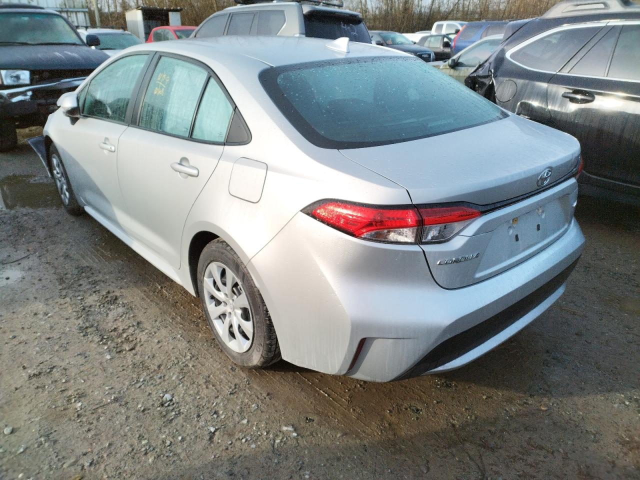 Photo 3 from auction – 2020 TOYOTA COROLLA LE with VIN 5YFEPRAE5LP121665