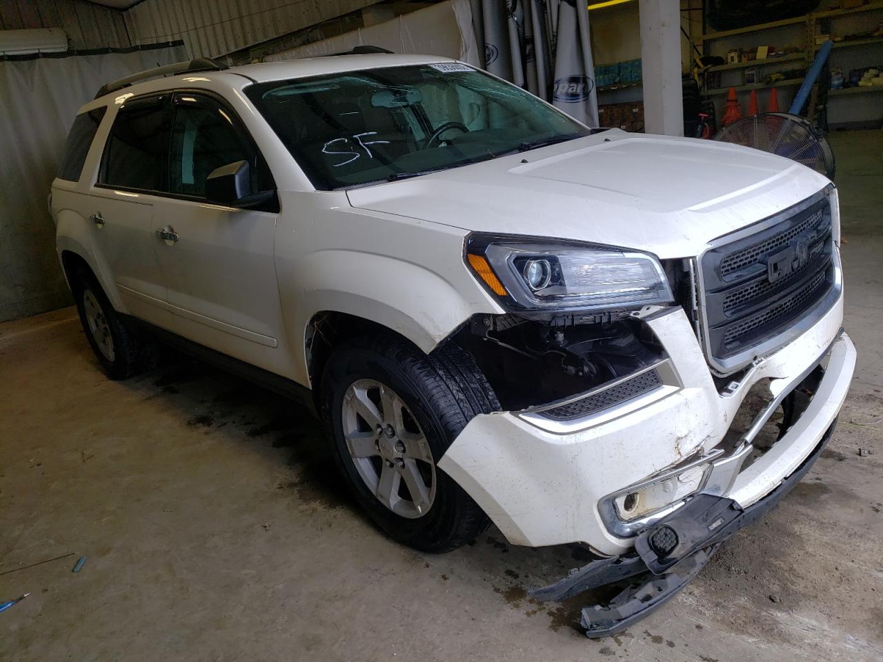 GMC ACADIA SLE 2014 with VIN 1GKKRNED2EJ267671 - Photo from auction