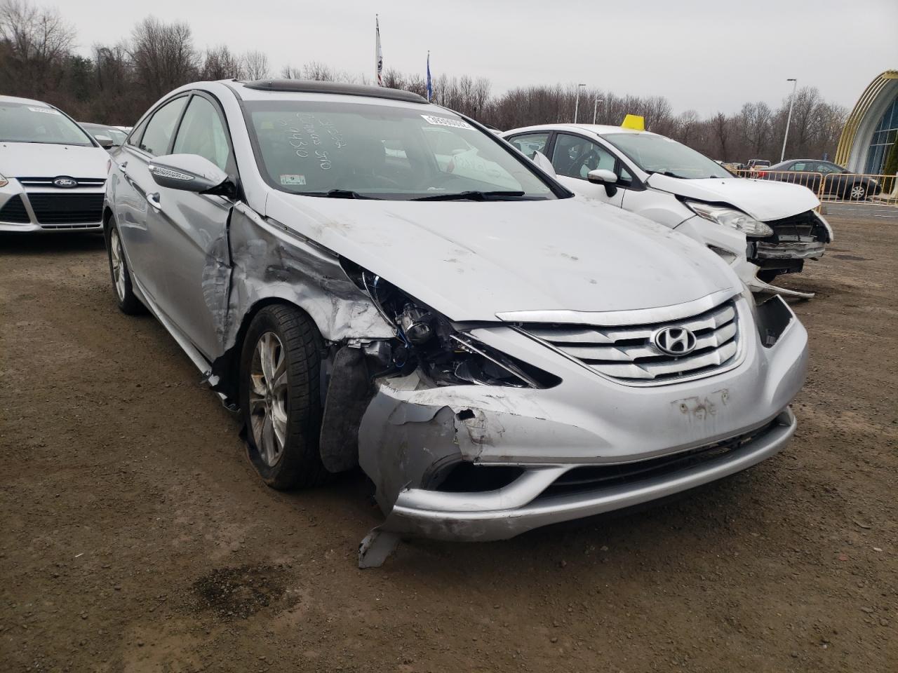 HYUNDAI SONATA SE 2011 with VIN 5NPEC4AC9BH294310 - Photo from auction