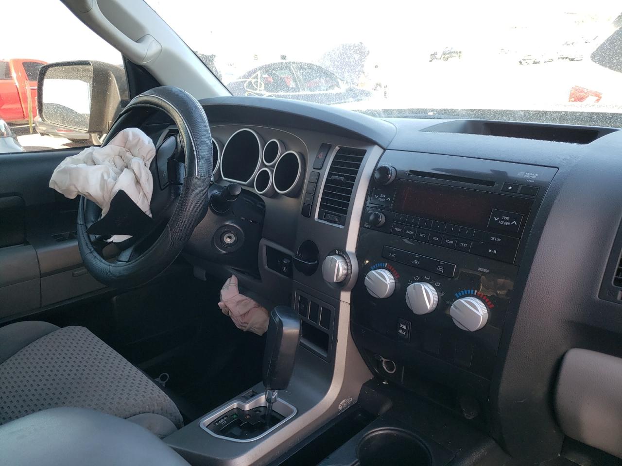 Photo 9 from auction – 2012 TOYOTA TUNDRA DOU with VIN 5TFRM5F15CX041812