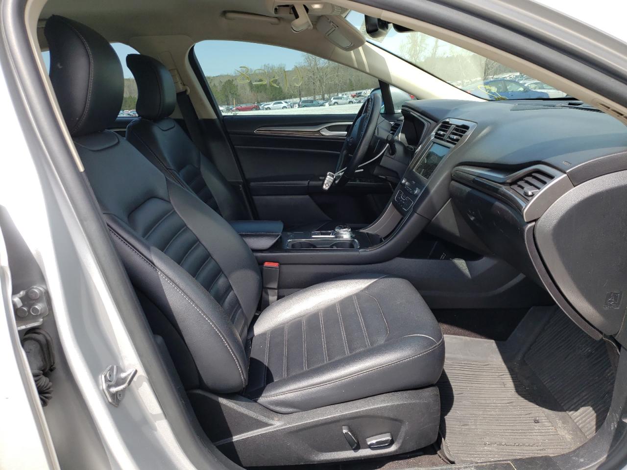 Photo 5 from auction – 2019 FORD FUSION SEL with VIN 3FA6P0CD8KR138320