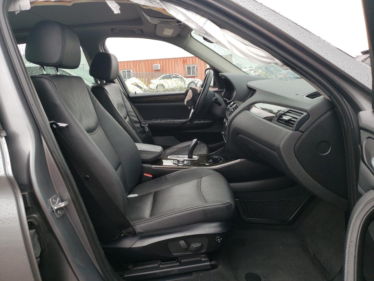 Photo 5 from auction – 2012 BMW X3 with VIN 5UXWX7C55CL976203