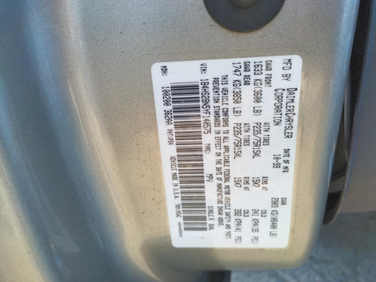 Photo 10 from auction – 2000 DODGE DURANGO with VIN 1B4HS28N5YF140575
