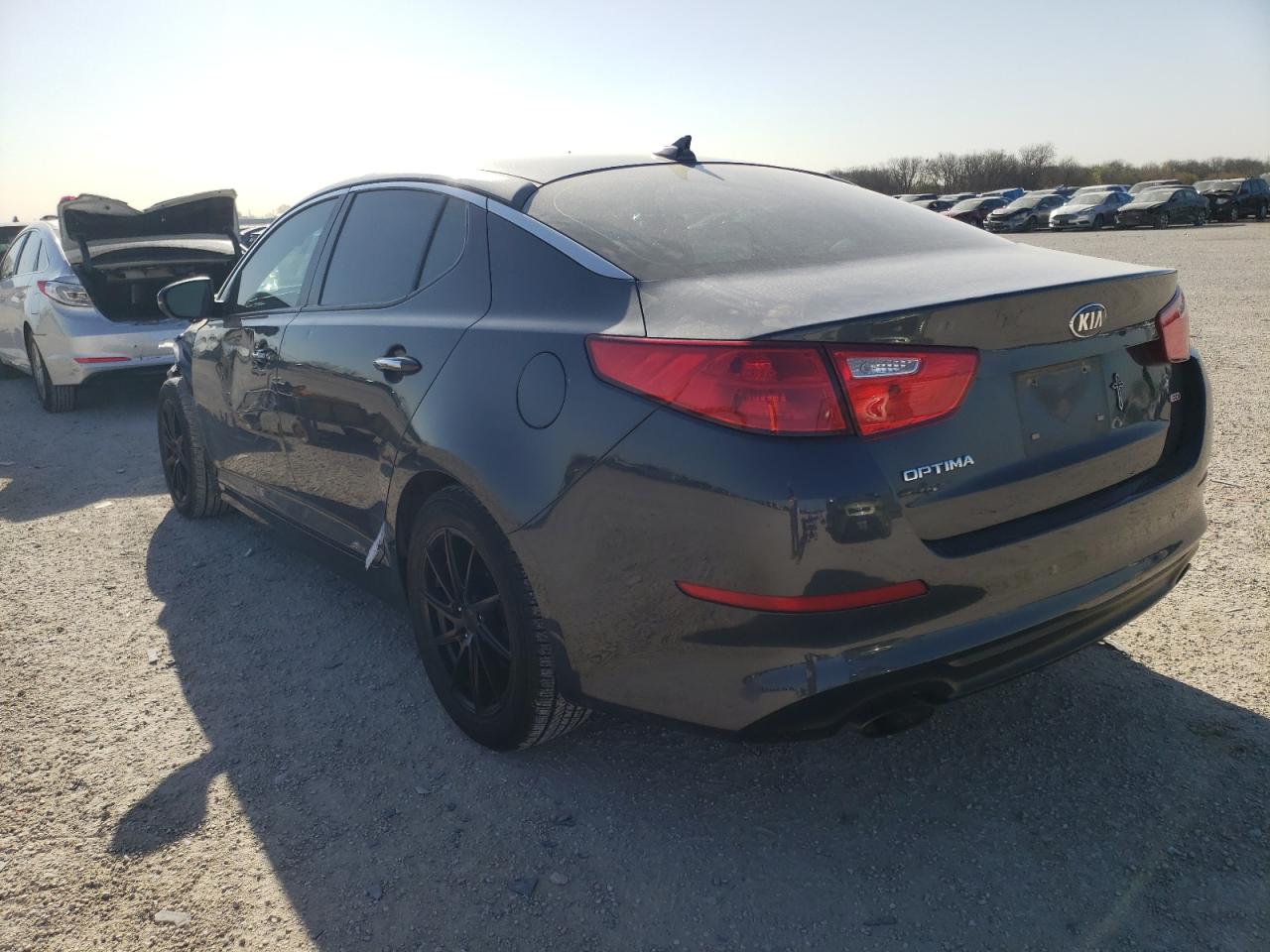 Photo 3 from auction – 2015 KIA OPTIMA LX with VIN 5XXGM4A78FG471696
