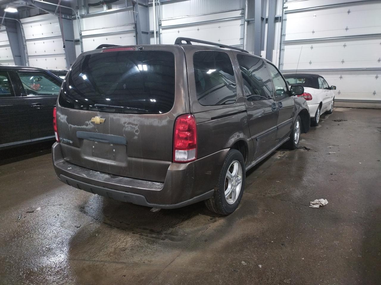 Photo 4 from auction – 2008 CHEVROLET UPLANDER with VIN 1GNDV23158D143136