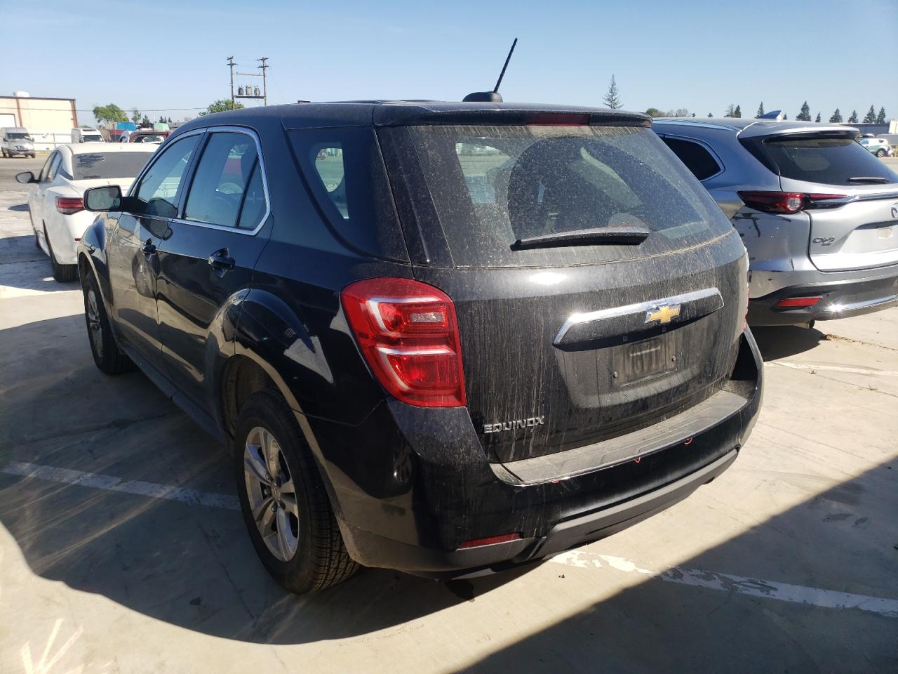 Photo 3 from auction – 2017 CHEVROLET EQUINOX LS with VIN 2GNALBEK5H1536046
