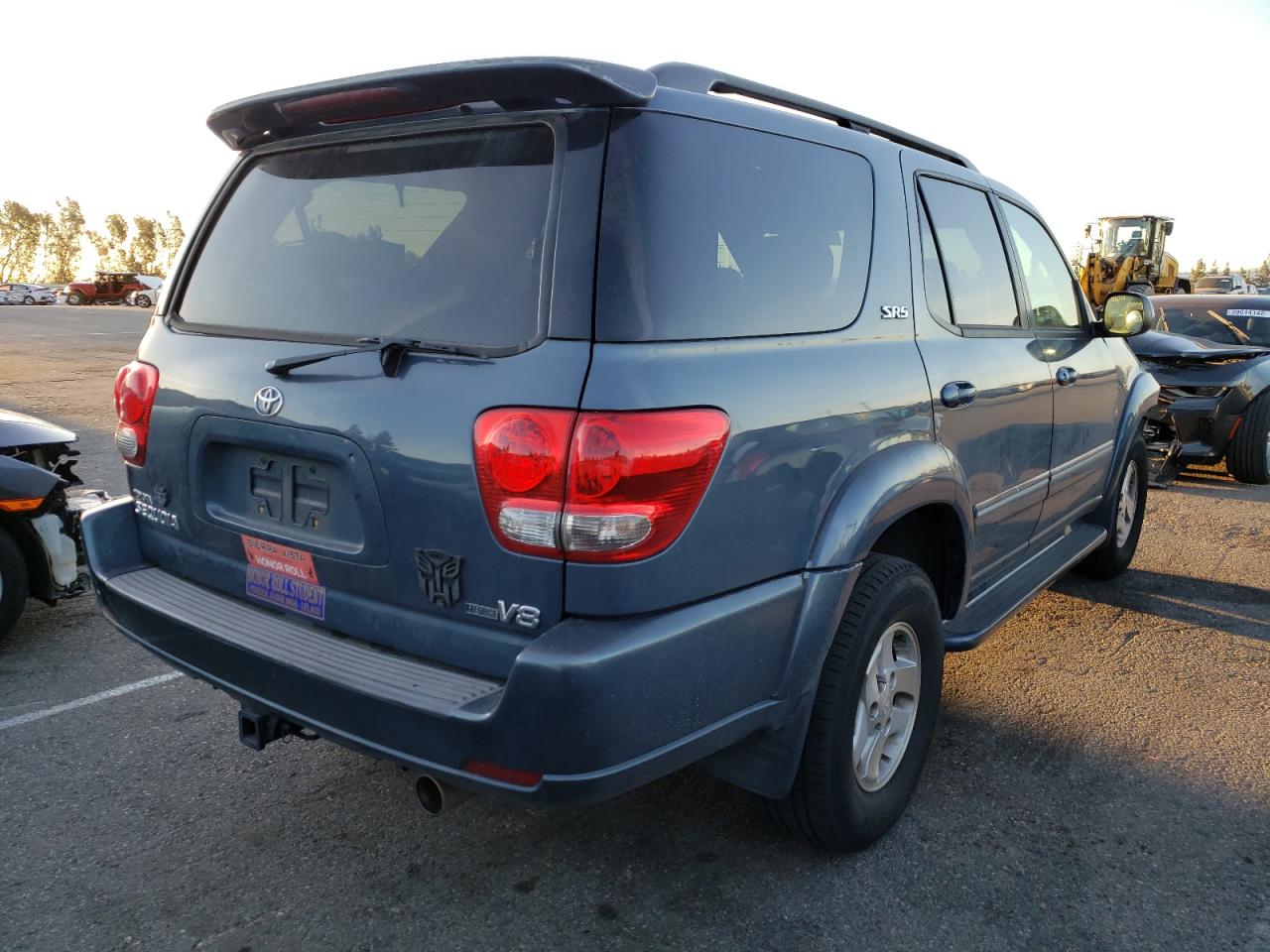 Photo 4 from auction – 2006 TOYOTA SEQUOIA SR with VIN 5TDZT34A96S279649