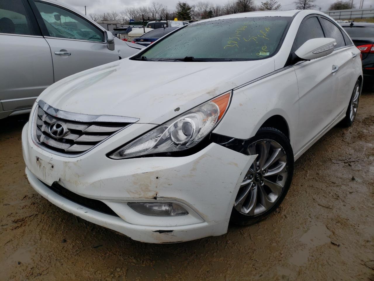 Photo 2 from auction – 2011 HYUNDAI SONATA SE with VIN 5NPEC4AB0BH198895