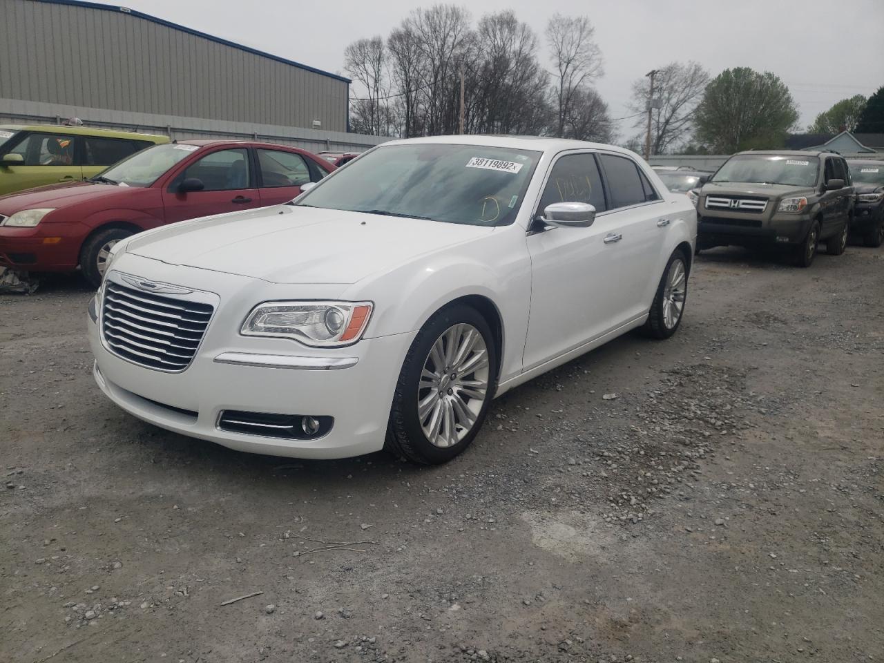 Photo 2 from auction – 2012 CHRYSLER 300C with VIN 2C3CCAET2CH144280