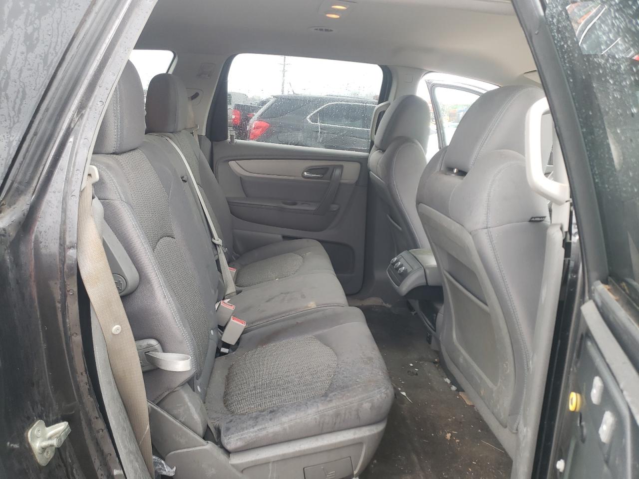 Photo 6 from auction – 2015 CHEVROLET TRAVERSE L with VIN 1GNKVFED4FJ154665