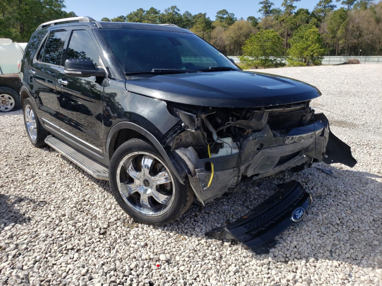 FORD EXPLORER L 2014 with VIN 1FM5K7F80EGA48775 - Photo from auction