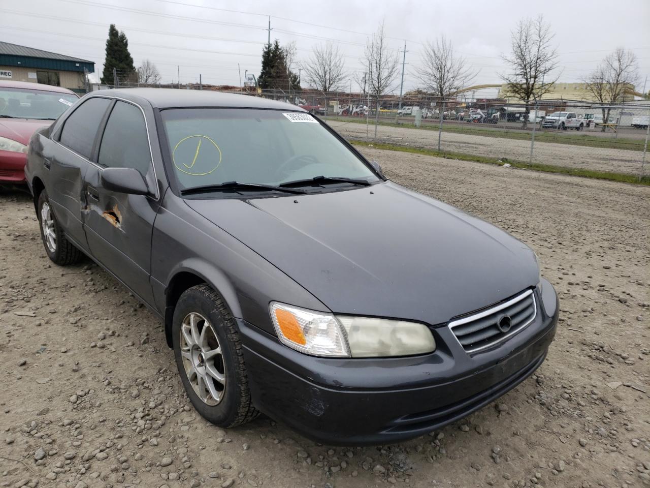 TOYOTA CAMRY CE 2001 with VIN JT2BF22KX10336833 - Photo from auction