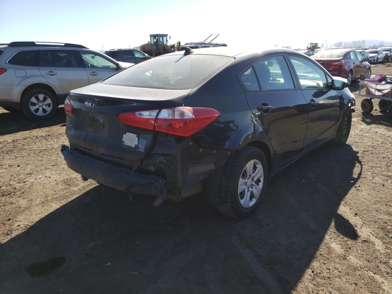 Photo 4 from auction – 2016 KIA FORTE LX with VIN KNAFK4A69G5543159