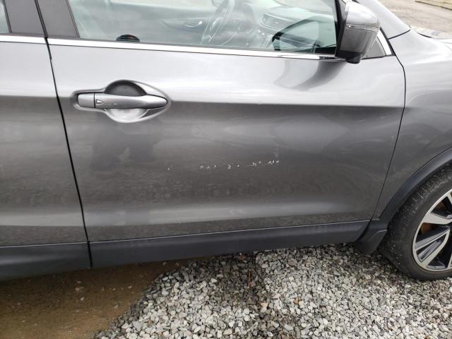Photo 9 from auction – 2017 NISSAN ROGUE with VIN JN1BJ1CP9HW020344