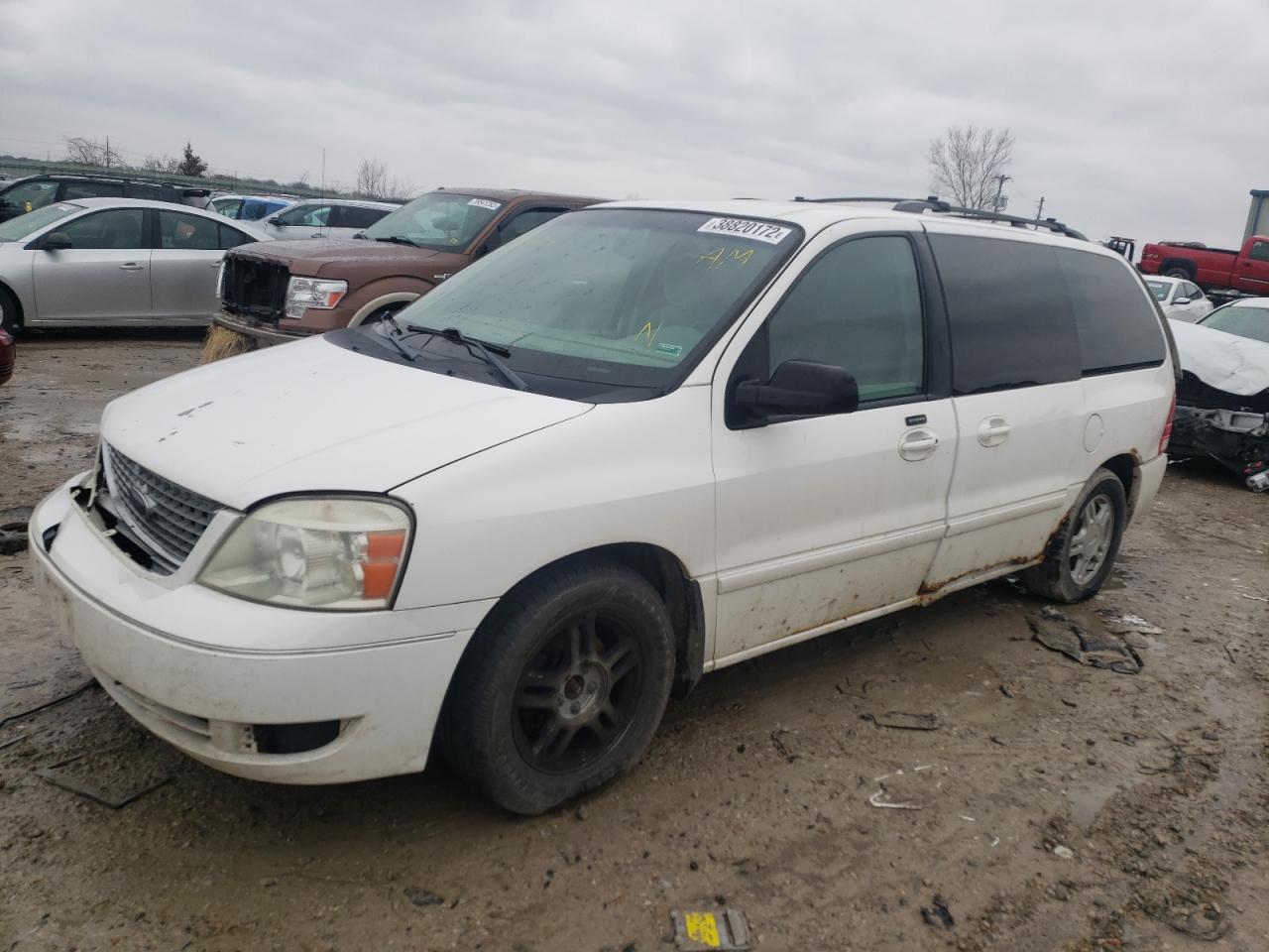 Photo 2 from auction – 2004 FORD FREESTAR S with VIN 2FMDA52214BA33714