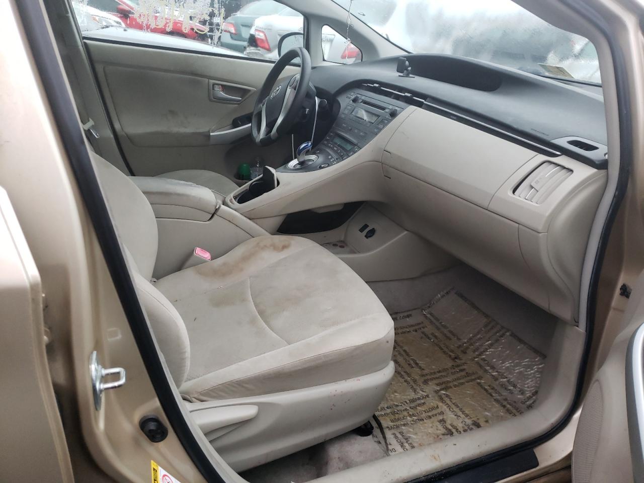 Photo 5 from auction – 2010 TOYOTA PRIUS with VIN JTDKN3DU9A0110684