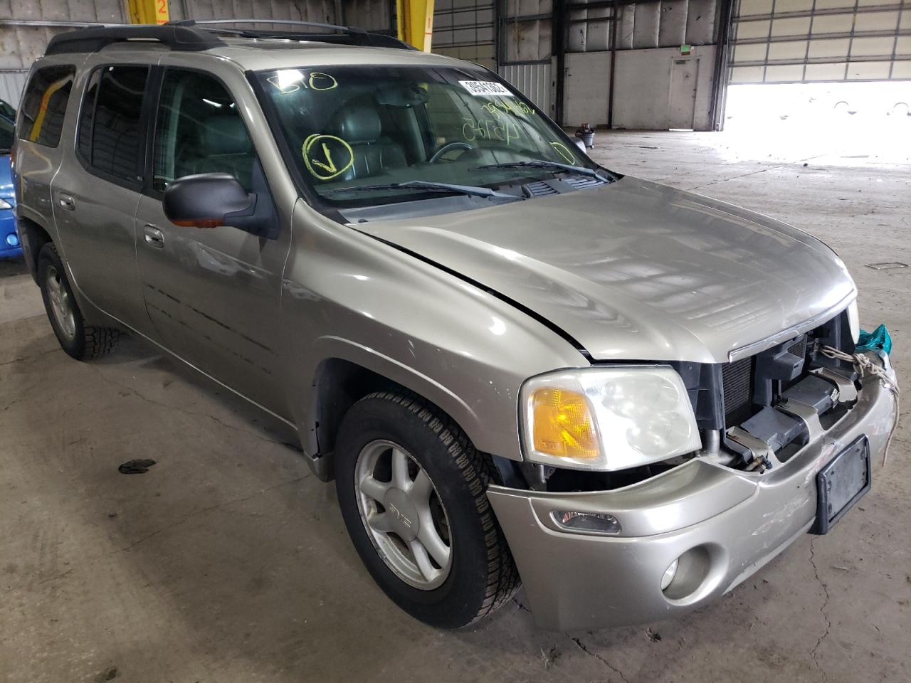 GMC ENVOY XL 2002 with VIN 1GKET16S526104287 - Photo from auction
