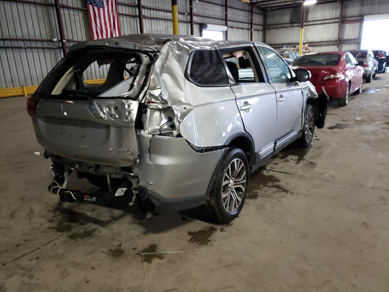Photo 4 from auction – 2018 MITSUBISHI OUTLANDER with VIN JA4AZ3A39JZ025443