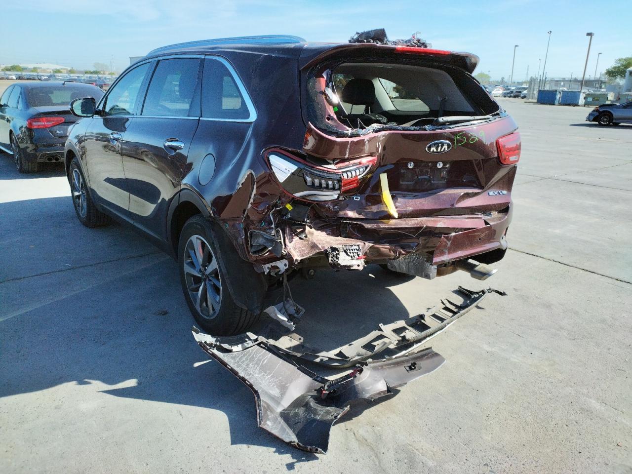 Photo 3 from auction – 2019 KIA SORENTO EX with VIN 5XYPH4A54KG475463