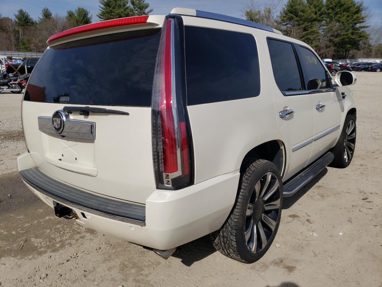 Photo 4 from auction – 2009 CADILLAC ESCALADE S with VIN 1GYFK53209R125212