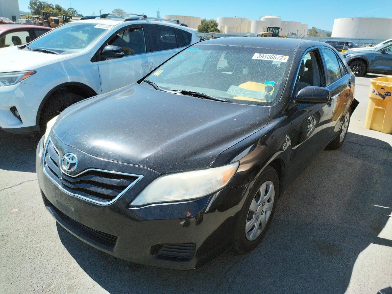 Photo 2 from auction – 2010 TOYOTA CAMRY BASE with VIN 4T1BF3EK1AU544533