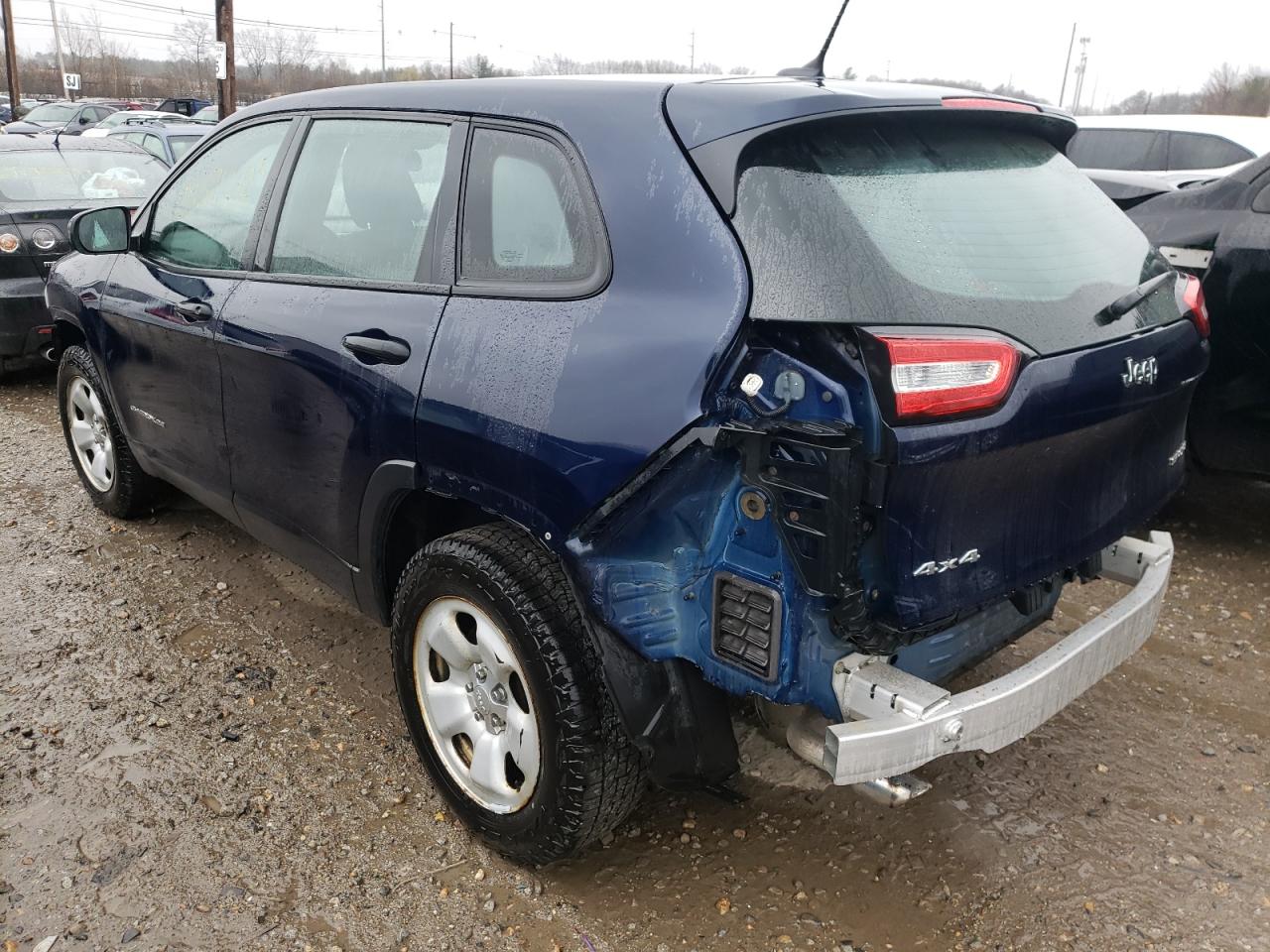 Photo 3 from auction – 2014 JEEP CHEROKEE S with VIN 1C4PJMAB9EW169408