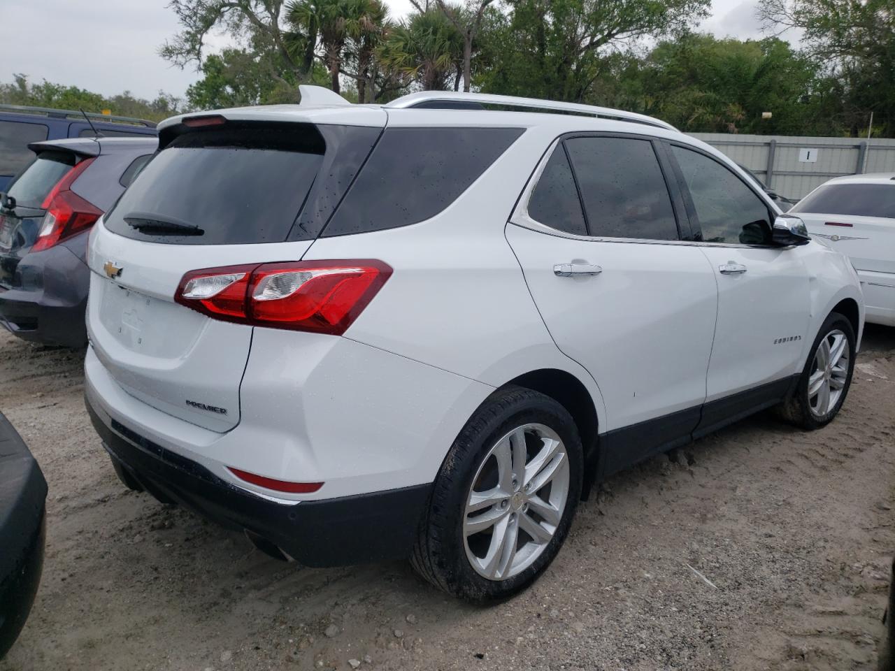 Photo 4 from auction – 2020 CHEVROLET EQUINOX PR with VIN 3GNAXPEX6LS663558