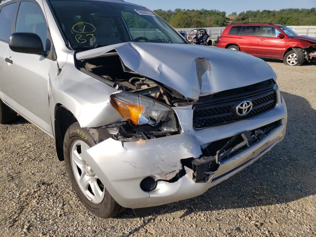 Photo 9 from auction – 2007 TOYOTA RAV4 with VIN JTMBD33V176042674