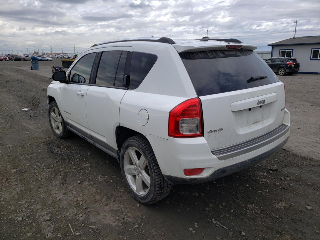 Photo 3 from auction – 2011 JEEP COMPASS LI with VIN 1J4NF5FB0BD182170