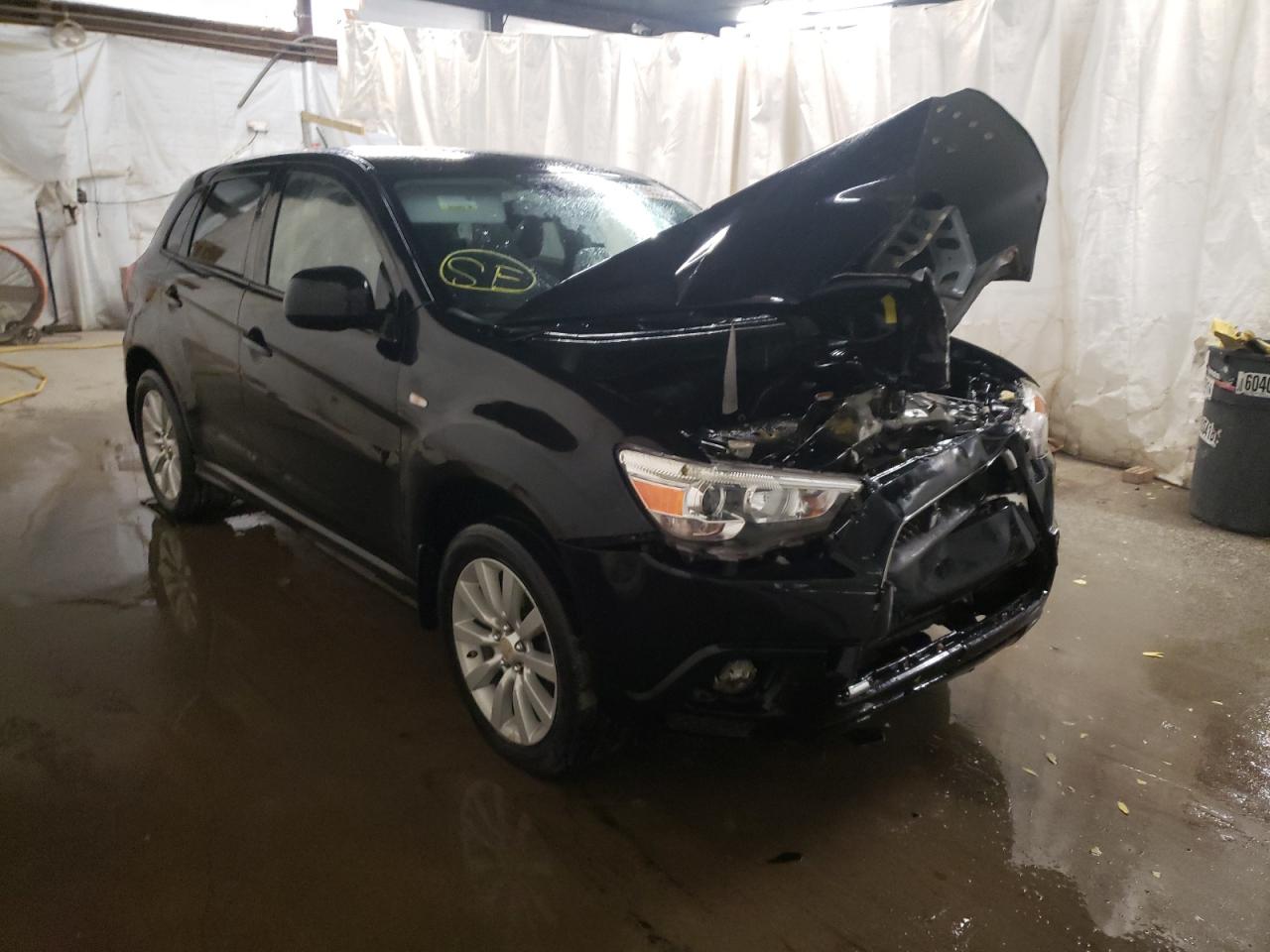 MITSUBISHI OUTLANDER 2011 with VIN JA4AR4AU7BZ015543 - Photo from auction