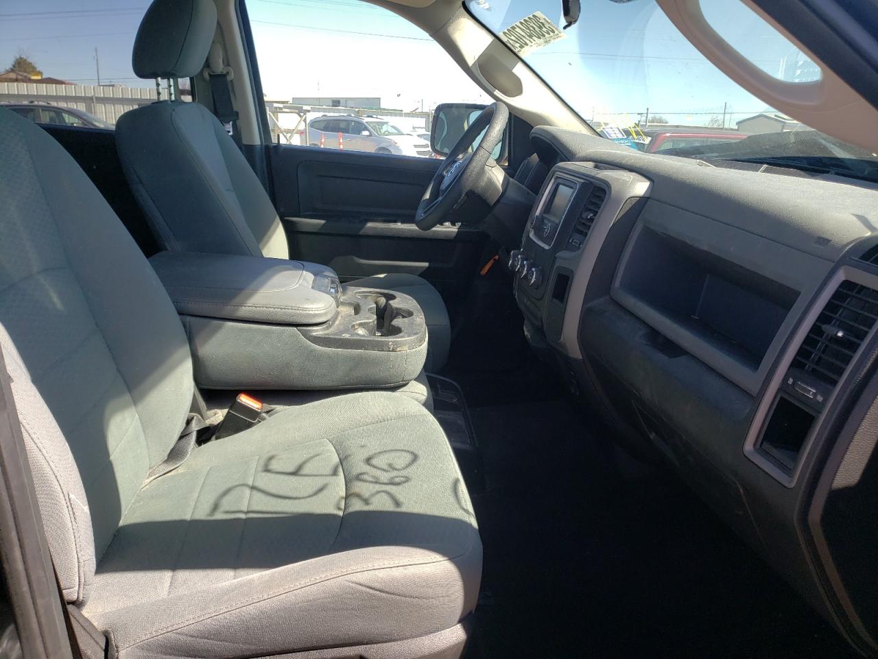 Photo 5 from auction – 2018 RAM 1500 ST with VIN 1C6RR7KG8JS179398